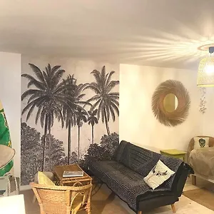 Très Bel 200 M De La La 64 Appartement